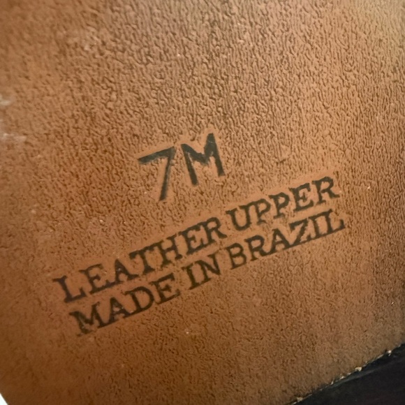 Pristine Vintage Leather Sandals / 7 / Quiet Luxury / Neutral / Designer / Flat - Picture 5 of 10